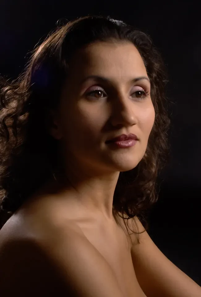 Portrait en lumière latérale